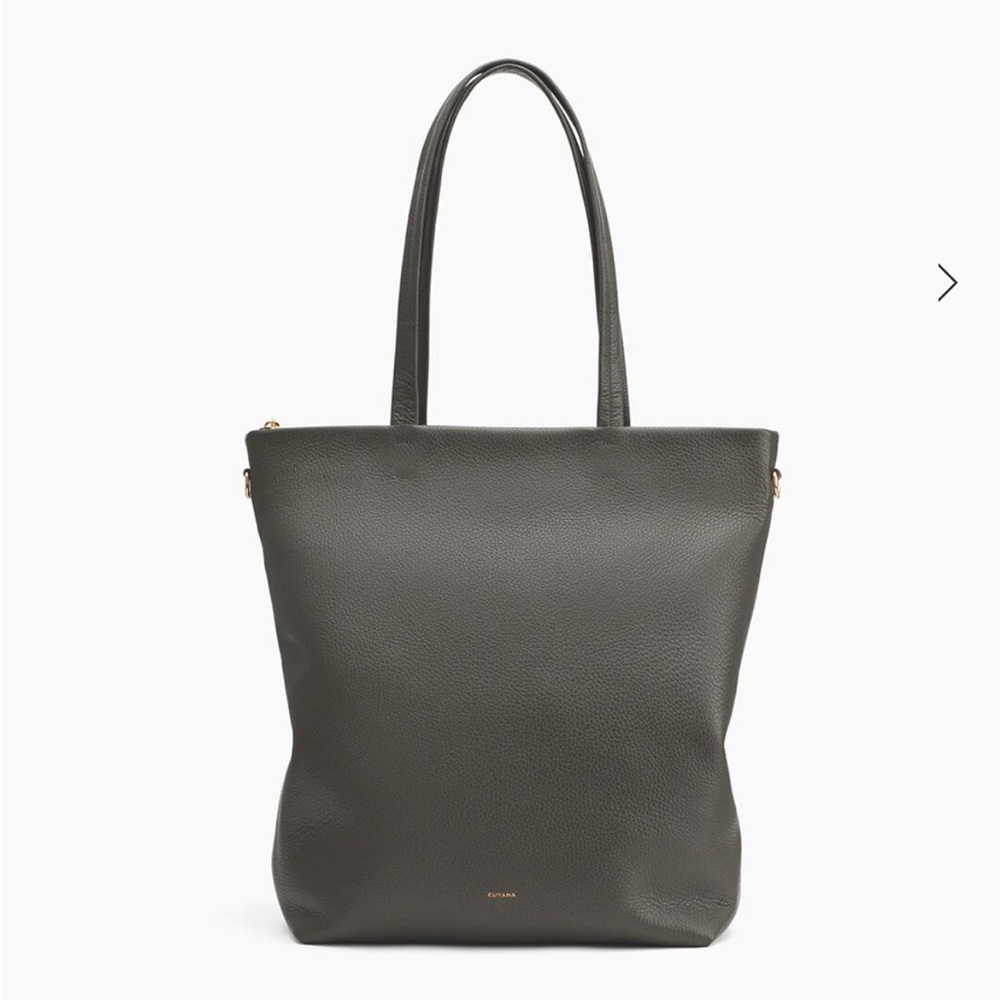 Cuyana Tall Easy Zipper Tote
